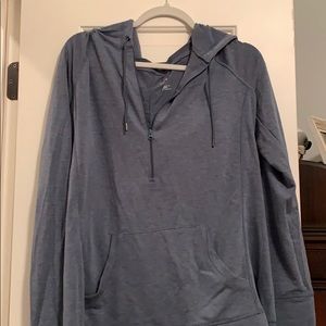 Active wear sweatshirt. Great material!